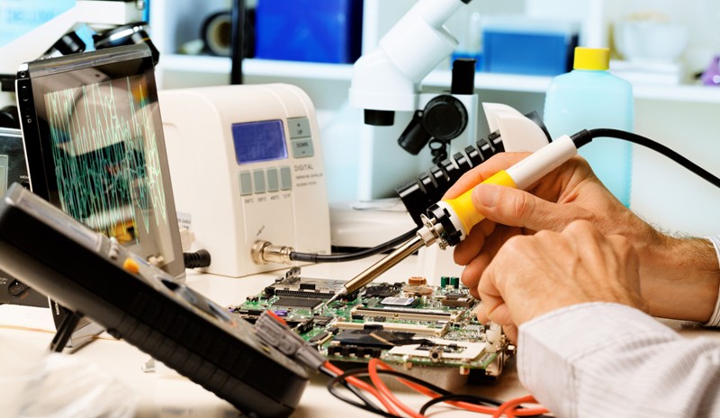 Repairing Electronic Services